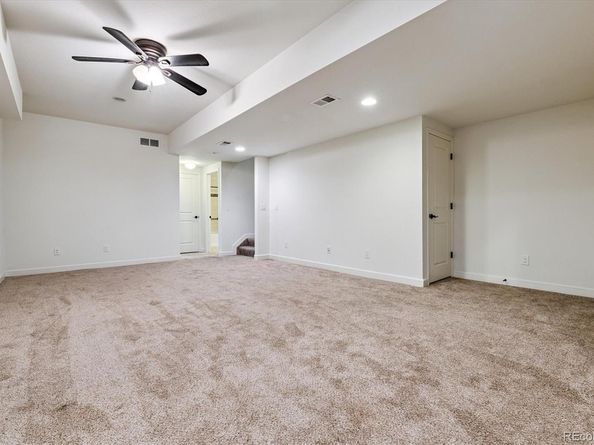 9467 E 52nd Avenue, Denver CO 80238