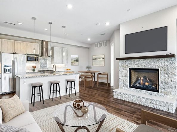 4885 S Monaco Street 207, Denver CO 80237