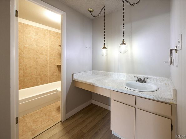 1304 S Parker Road 346, Denver CO 80231