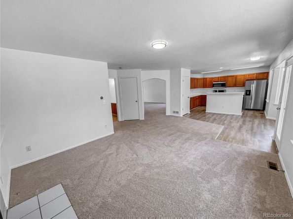 19093 E Linvale Place, Aurora CO 80013
