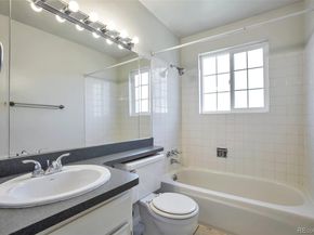 9135 W Maplewood Avenue, Littleton CO 80123