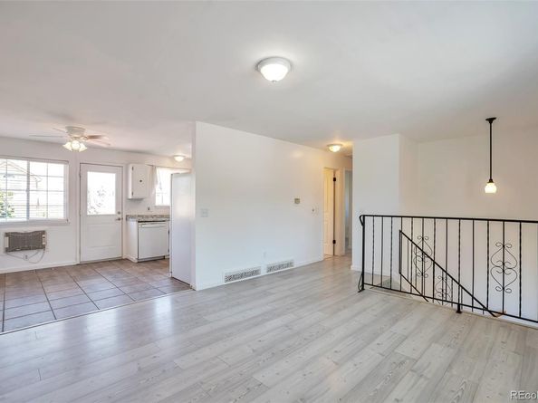 9135 W Maplewood Avenue, Littleton CO 80123