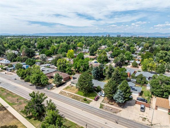 1575 S Monaco Parkway, Denver CO 80224