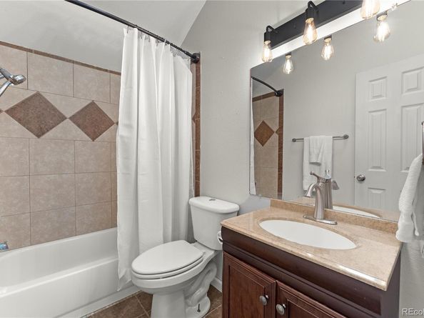 16365 E Rice Place B, Aurora CO 80015