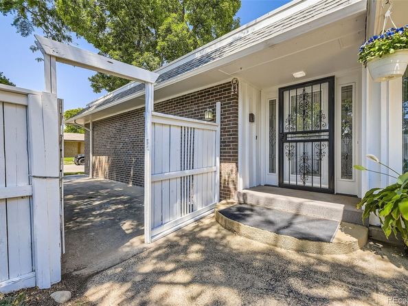 180 S Upham Court, Lakewood CO 80226