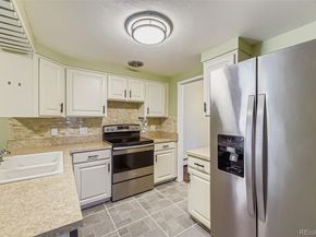 180 S Upham Court, Lakewood CO 80226