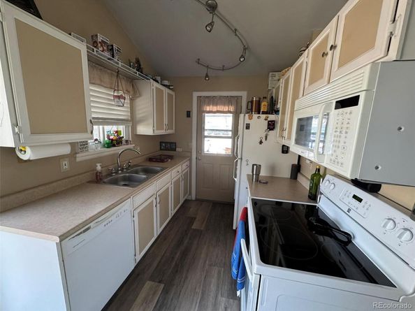1914 Ensenada Court, Aurora CO 80011