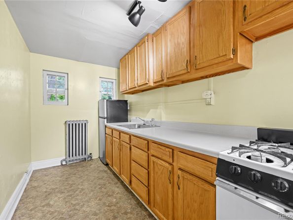 1421 Clayton Street, Denver CO 80206