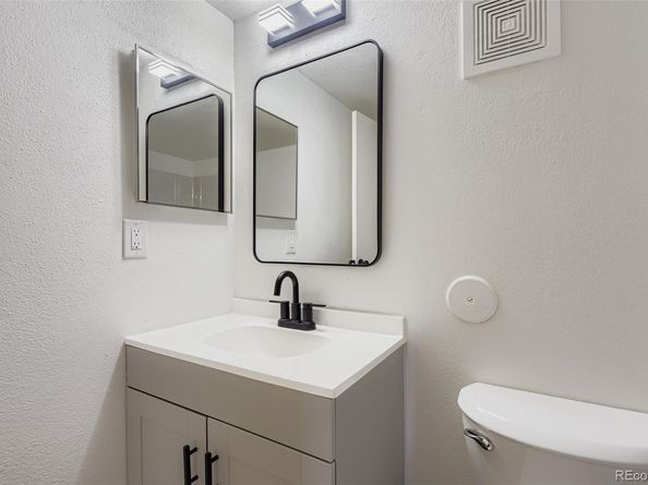 13302 E Jewell Avenue 102, Aurora CO 80012