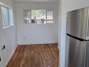 1525 Roslyn Street, Denver CO 80220