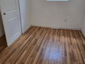 1525 Roslyn Street, Denver CO 80220