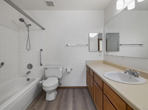 7476 E Arkansas Avenue 3901, Denver CO 80231