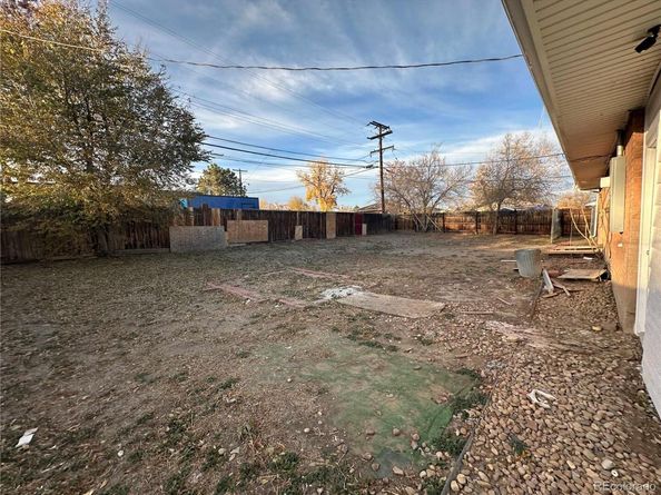 9095 Cypress Drive, Thornton CO 80229