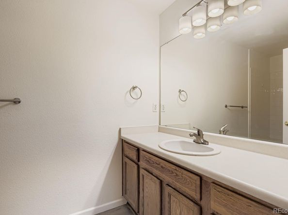 3261 S Waco Court B, Aurora CO 80013