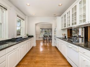 858 3rd Avenue, Longmont CO 80501