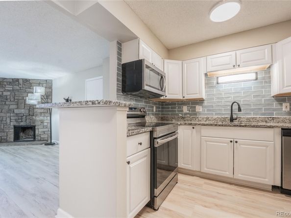 Undisclosed Address #5122262, Lakewood CO 80228