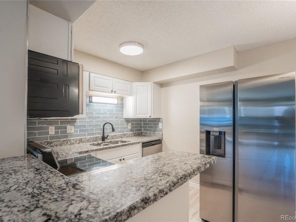 Undisclosed Address #5122262, Lakewood CO 80228
