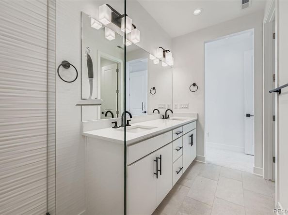 6275 N Kirk Street, Aurora CO 80019