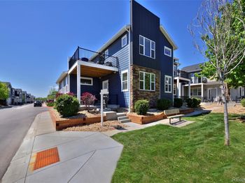 719 Robert Street