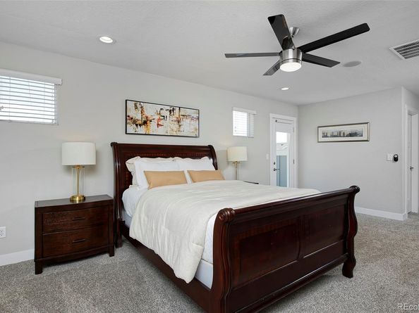 719 Robert Street, Longmont CO 80503
