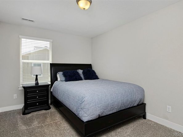 719 Robert Street, Longmont CO 80503