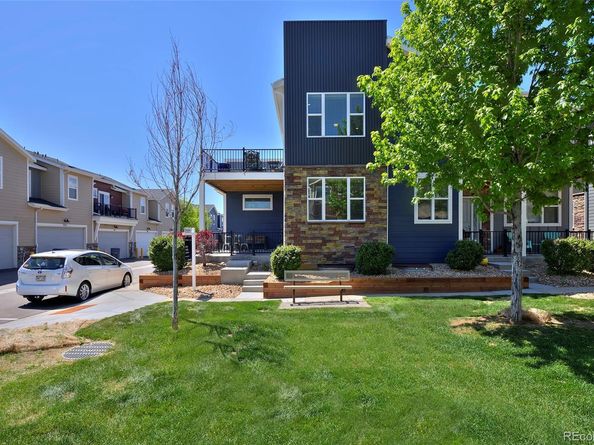 719 Robert Street, Longmont CO 80503