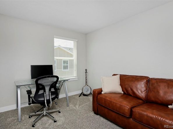 719 Robert Street, Longmont CO 80503