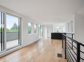 872 S Vine Street, Denver CO 80209