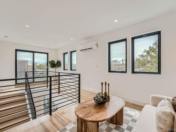 1928 W 41st Avenue, Denver CO 80211