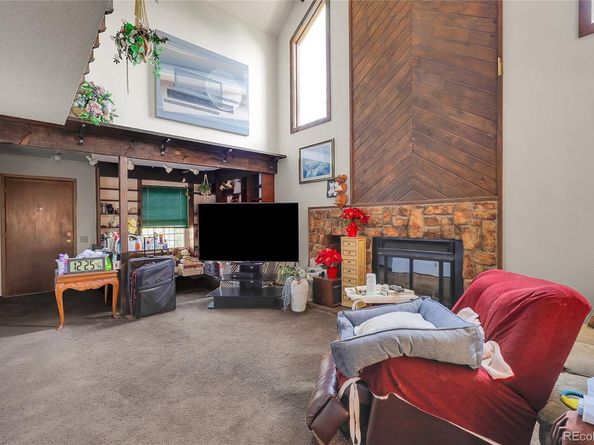 2864 S Vaughn Way, Aurora CO 80014