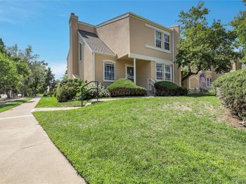 2864 S Vaughn Way