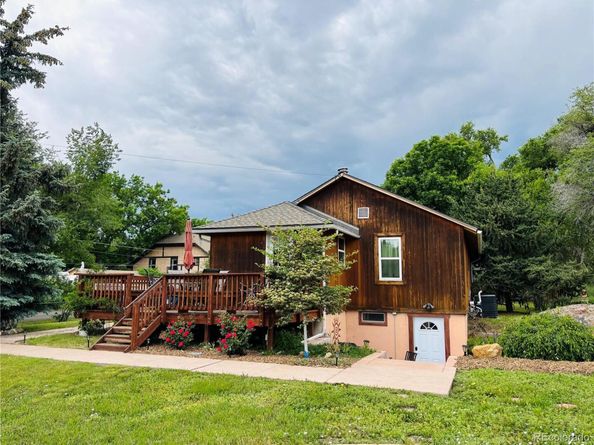 8211 Rocky Mountain Drive, Lakewood CO 80214