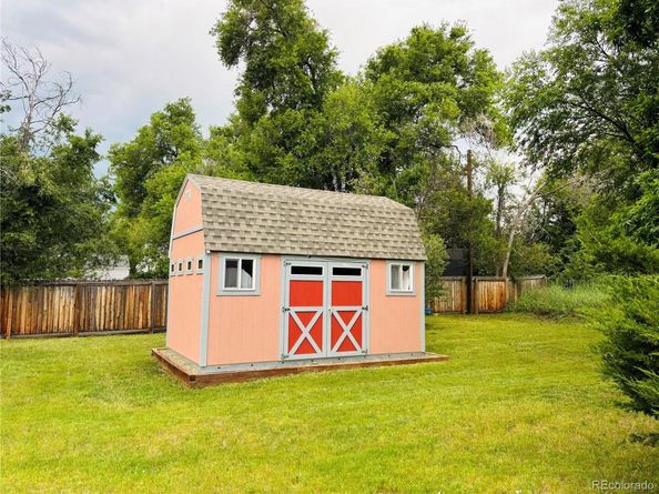 8211 Rocky Mountain Drive, Lakewood CO 80214