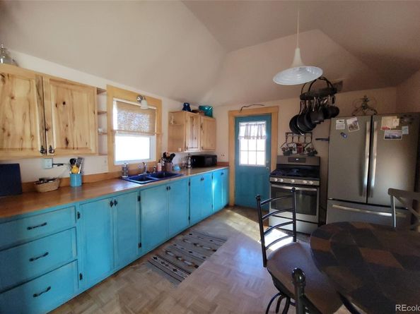 8211 Rocky Mountain Drive, Lakewood CO 80214