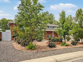 933 Newcombe Street, Lakewood CO 80215