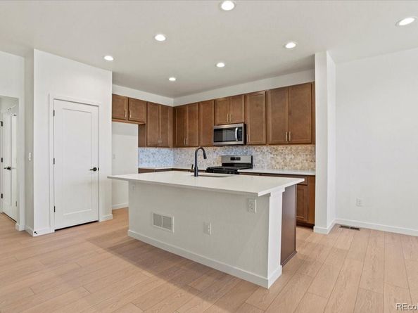 2849 E 103rd Drive, Thornton CO 80229