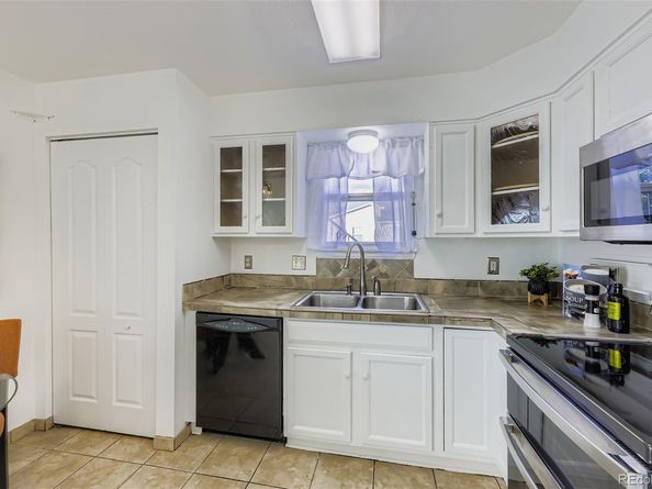 Undisclosed Address #6875503, Lakewood CO 80228