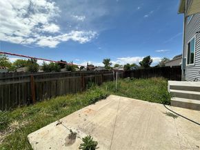 2033 Espana Way, Aurora CO 80011