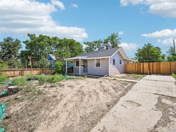 1568 Beeler Street, Aurora CO 80010