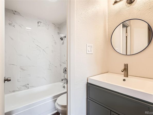 Undisclosed Address #6551719, Denver CO 80231