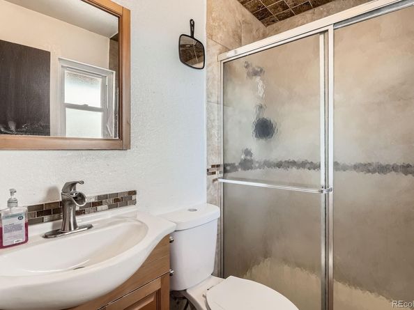 1977 Altura Boulevard, Aurora CO 80011