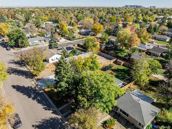 Undisclosed Address #6130699, Aurora CO 80010