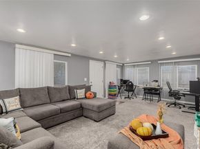 Undisclosed Address #6130699, Aurora CO 80010