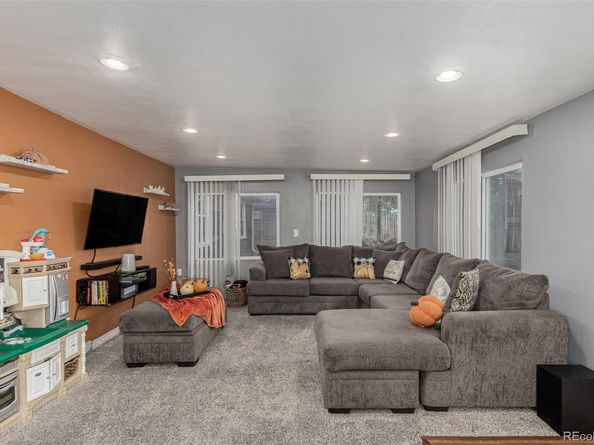 Undisclosed Address #6130699, Aurora CO 80010