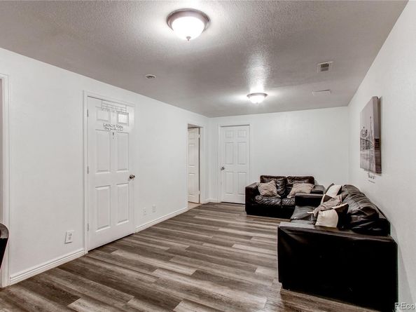 14200 E 22nd Place, Aurora CO 80011