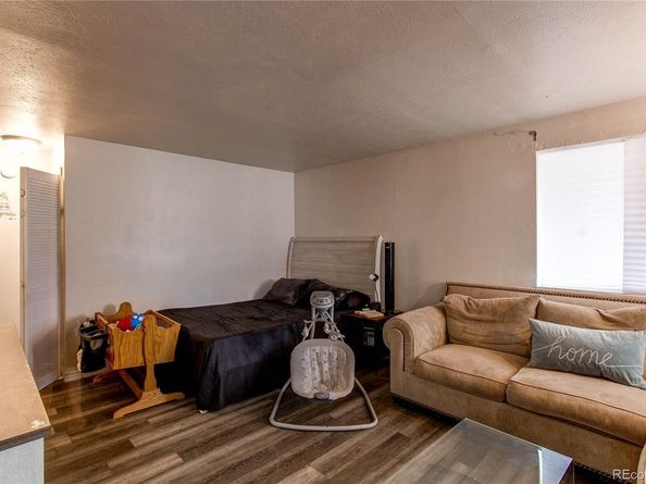 14200 E 22nd Place, Aurora CO 80011