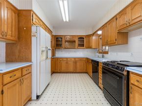 3095 S Zurich Court, Denver CO 80236