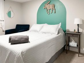 7883 Greenwood Boulevard, Denver CO 80221