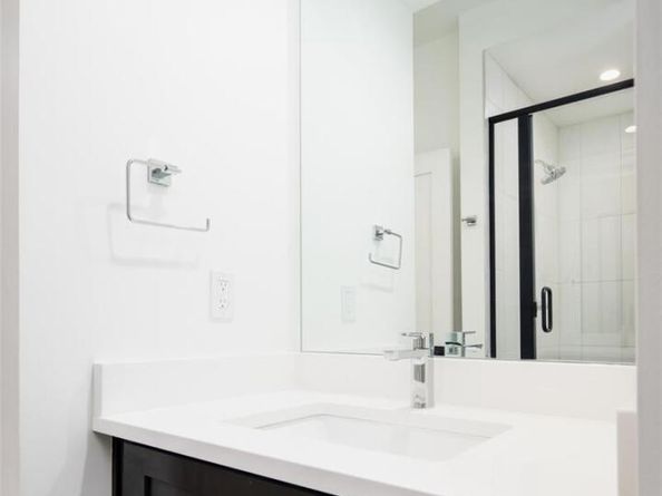 277 S Jackson Street, Denver CO 80209