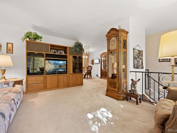 1135 S Wright Street, Lakewood CO 80228